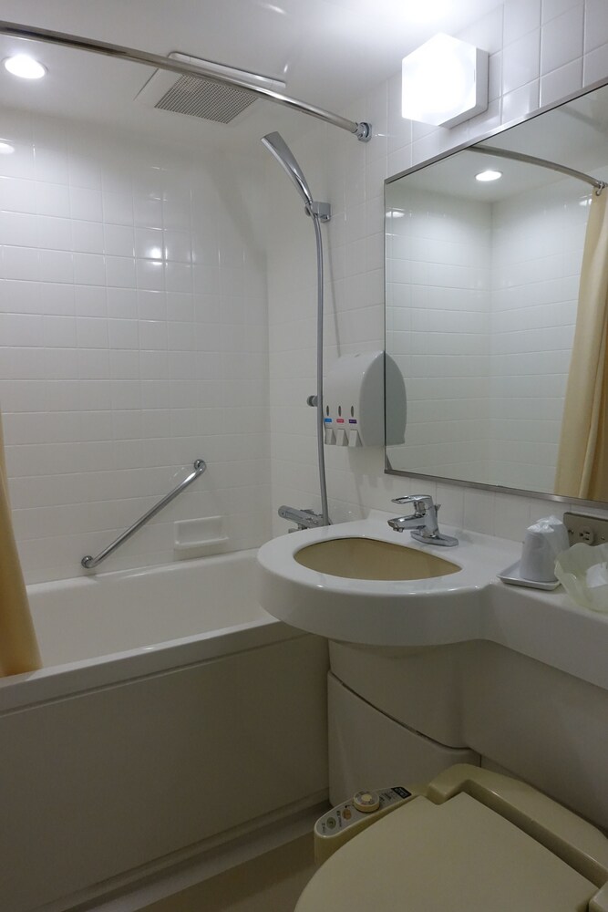 Urayasu Beaufort Hotel, Urayasu Urayasu Beaufort Hotel, Urayasu