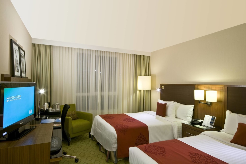 Courtyard by Marriott Paris Saint Denis