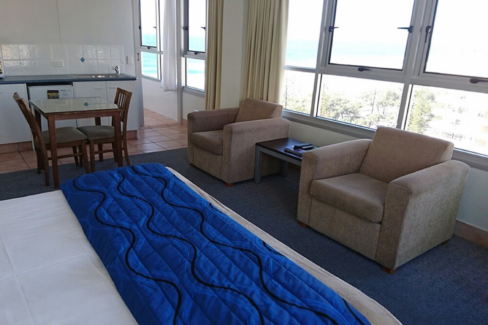 Chateau Beachside Chateau Beachside