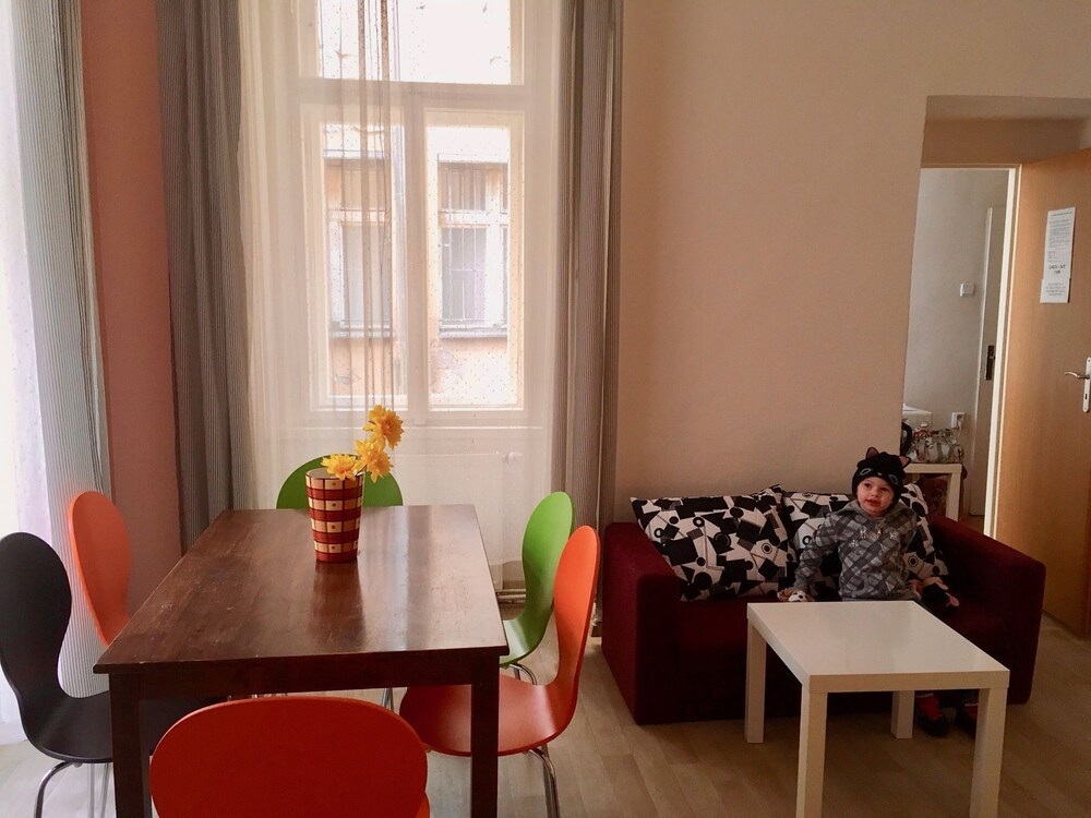 Pension Tara - Hostel, Prague Pension Tara - Hostel, Prague