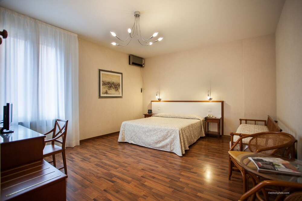 Hotel Blumen, Bologna Hotel Blumen, Bologna