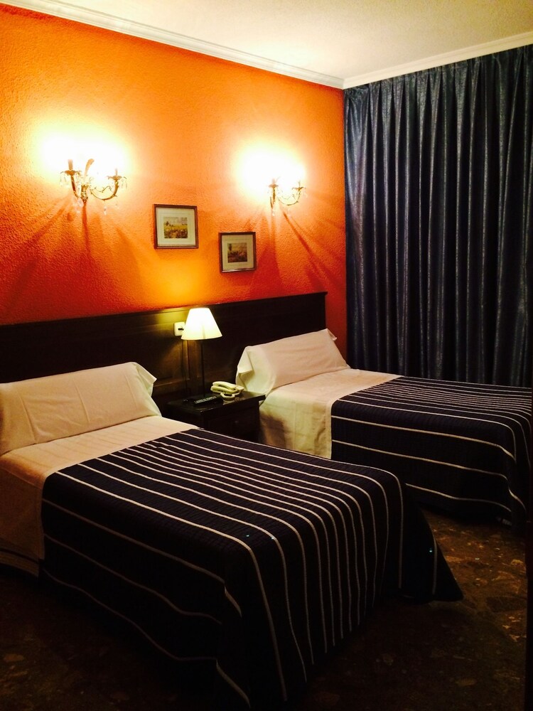 Hostal Sonsoles Madrid Centro, Madrid Hostal Sonsoles Madrid Centro, Madrid