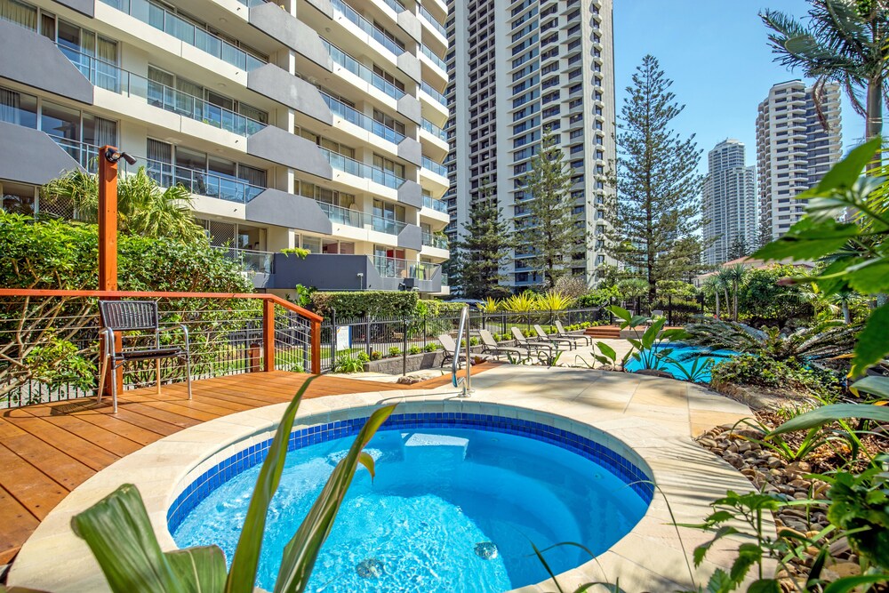 Baronnet Apartments, Gold Coast Baronnet Apartments, Gold Coast