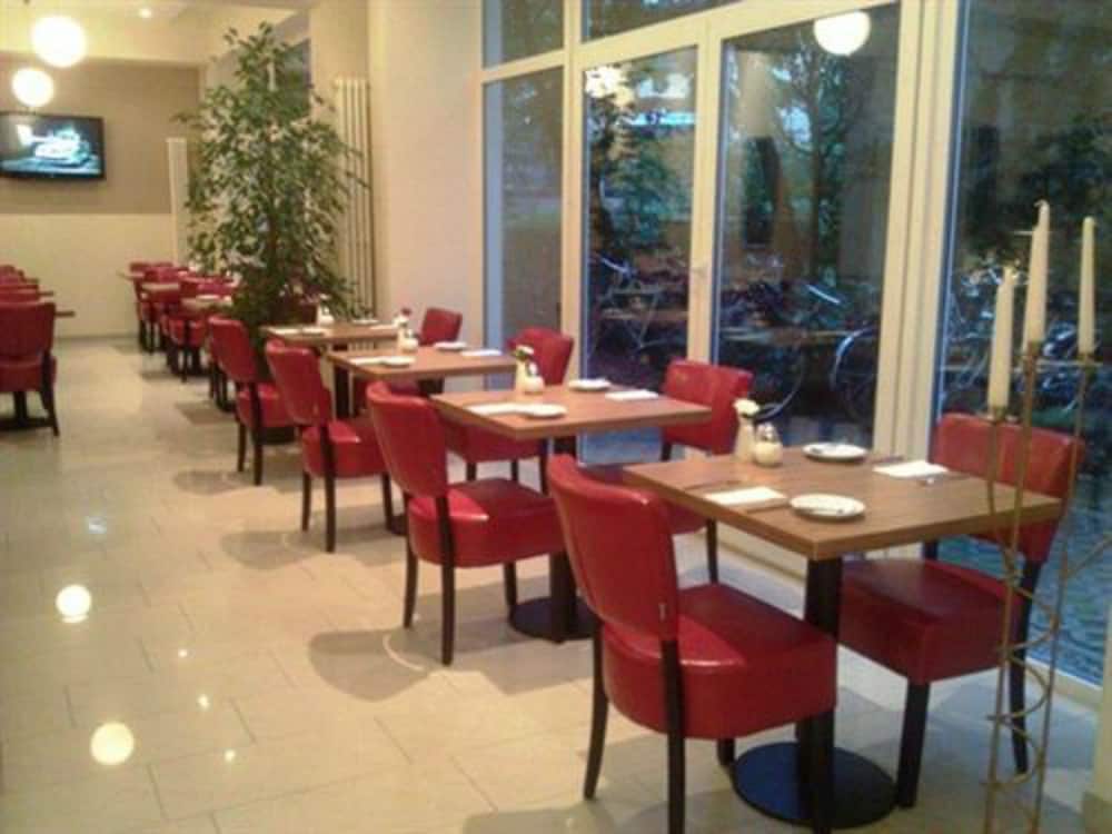 Nu Hotel Berlin, Berlin Nu Hotel Berlin, Berlin