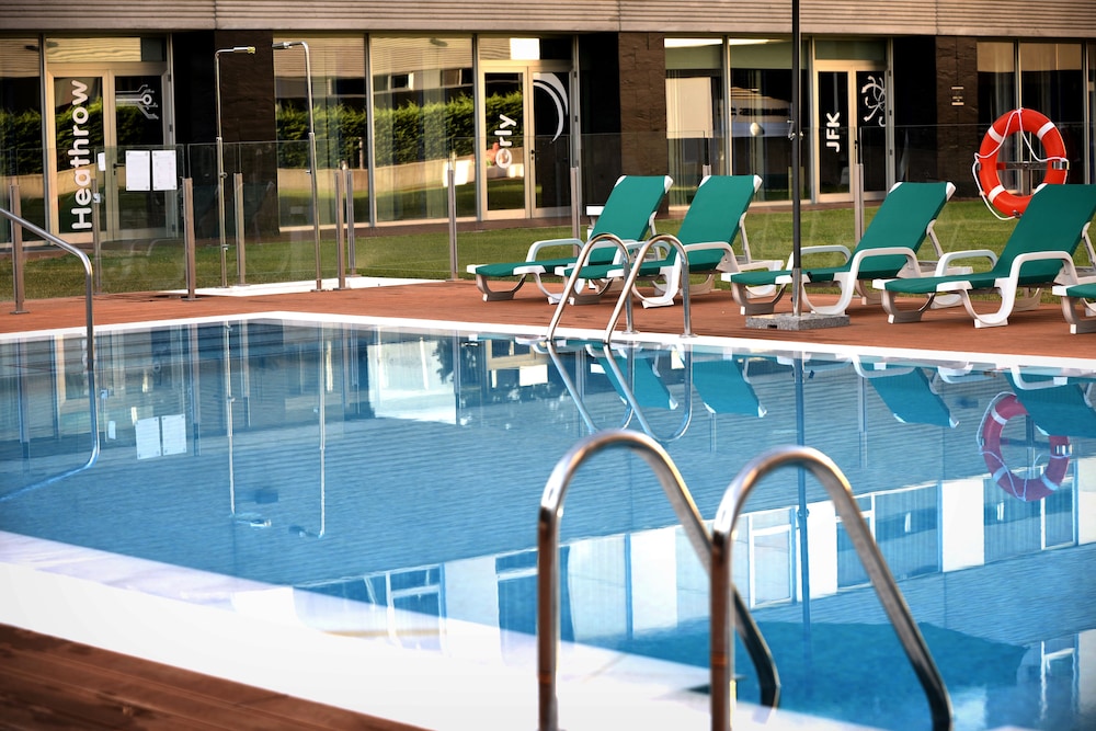 Axor Barajas Hotel, Madrid Axor Barajas Hotel, Madrid