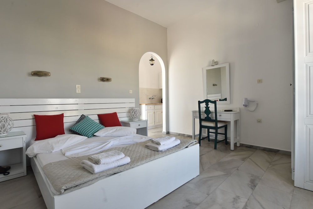 Zefi Hotel & Suites, Páros Zefi Hotel & Suites, Páros