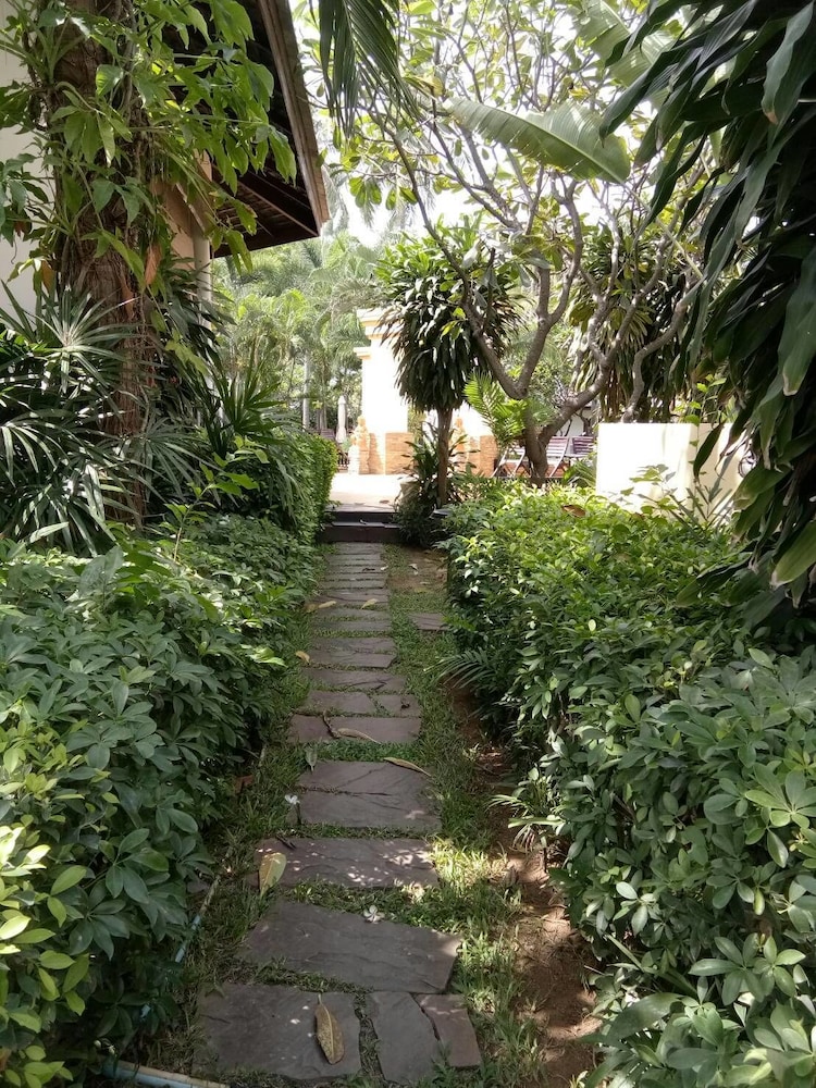 Golden Pine Beach Resort & Spa, Pran Buri Golden Pine Beach Resort & Spa, Pran Buri
