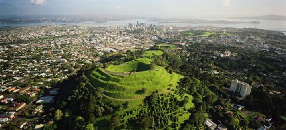 Bavaria Bed & Breakfast Hotel, Auckland Bavaria Bed & Breakfast Hotel, Auckland