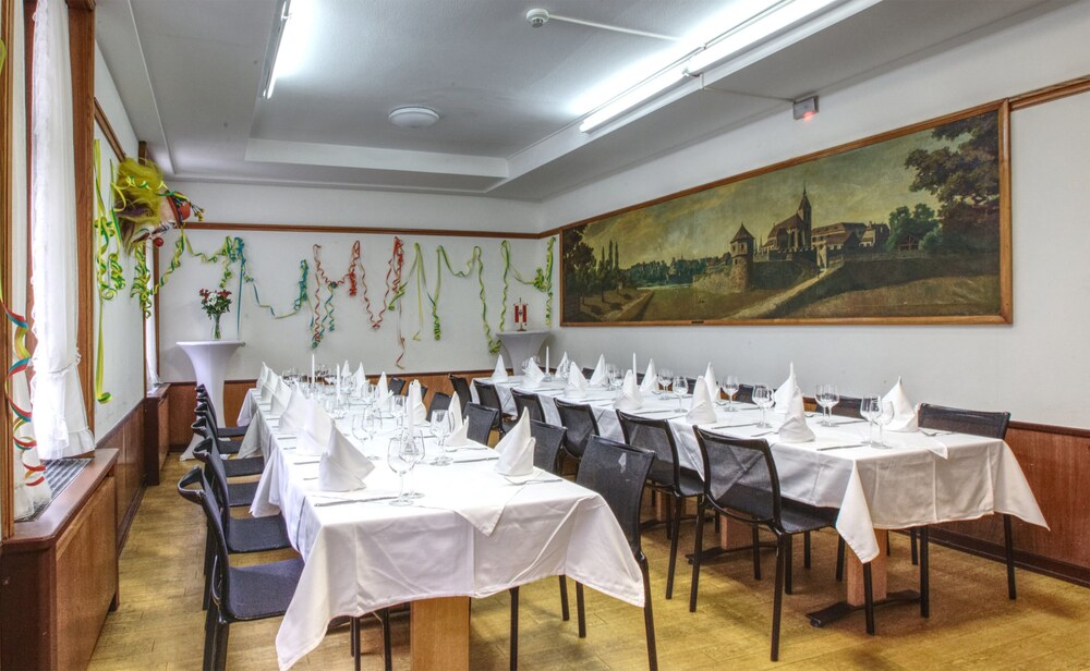 Hotel Rheinfelderhof, Basel Hotel Rheinfelderhof, Basel
