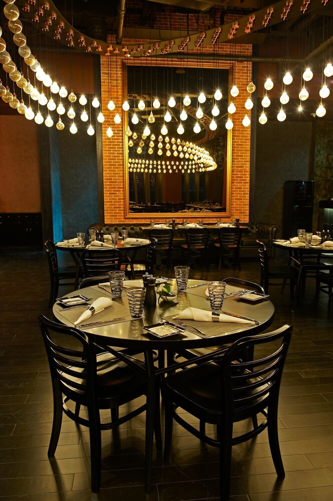 Crowne Plaza Abu Dhabi Yas Island, Abu Dhabi Crowne Plaza Abu Dhabi Yas Island, Abu Dhabi