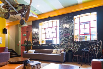 Hotel Sky Backpackers