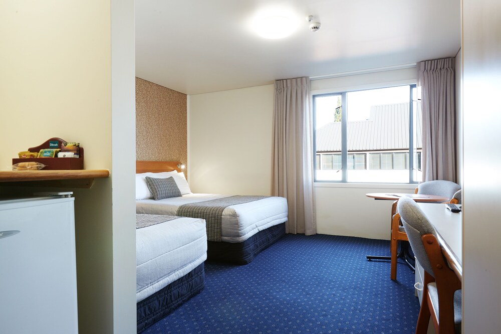 Ventura Inn & Suites Hamilton, Hamilton Ventura Inn & Suites Hamilton, Hamilton