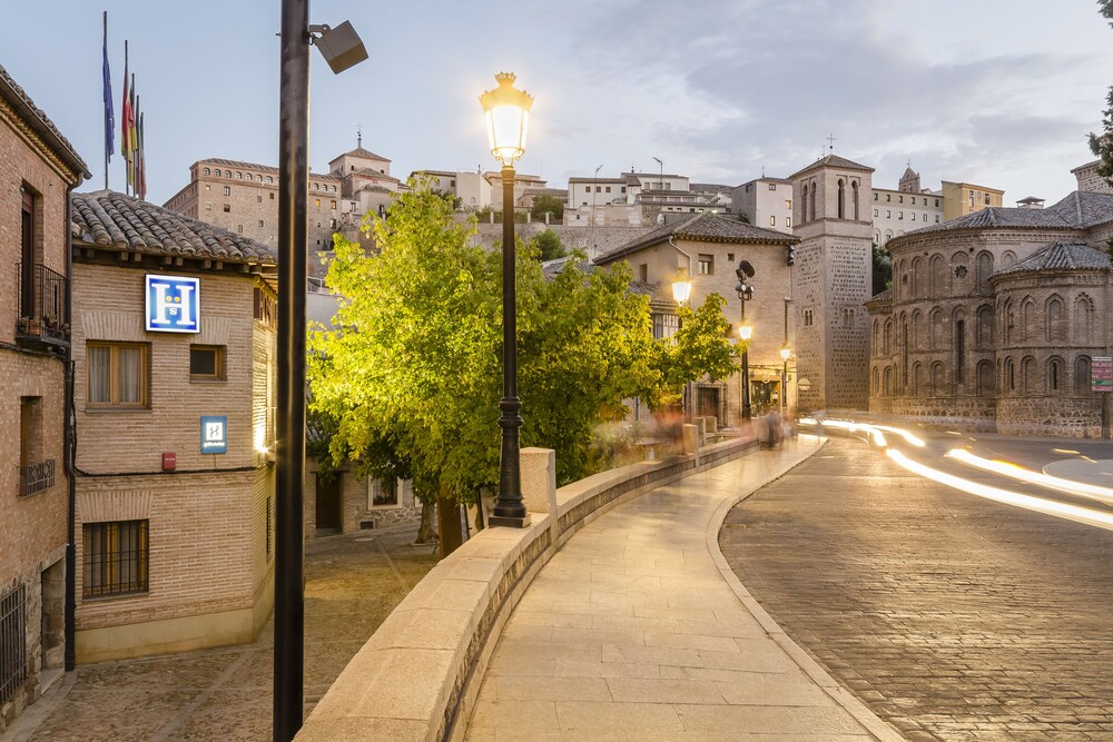 YIT puerta Bisagra, Toledo YIT puerta Bisagra, Toledo