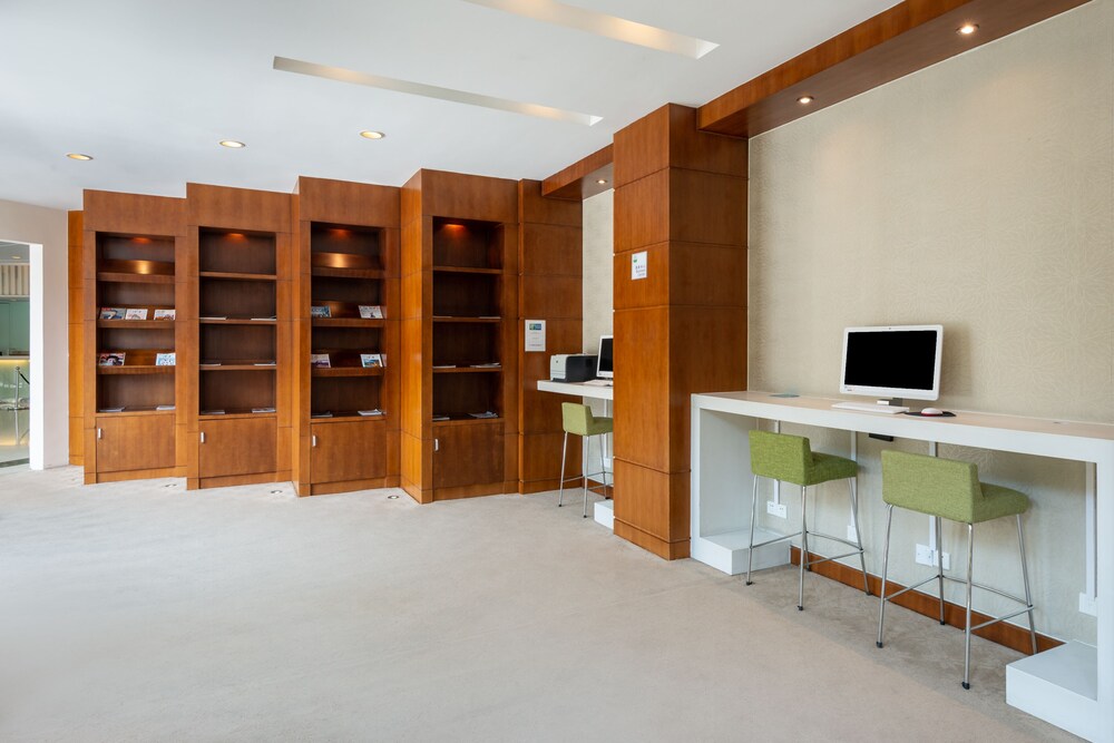 Holiday Inn Express Shanghai Jinqiao Central