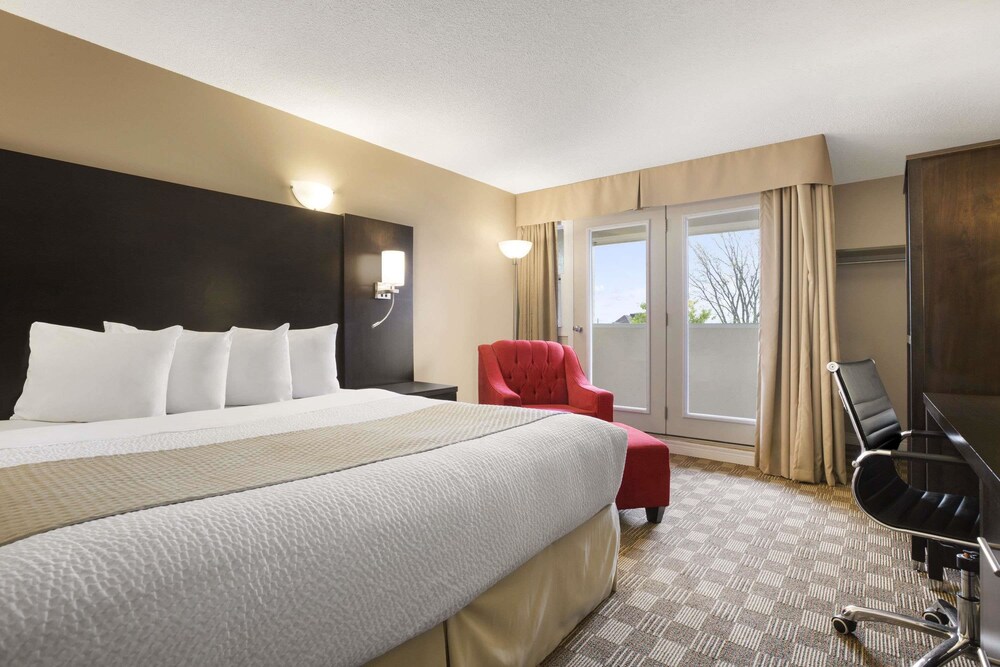 Days Inn & Suites by Wyndham North Bay, North Bay Days Inn & Suites by Wyndham North Bay, North Bay