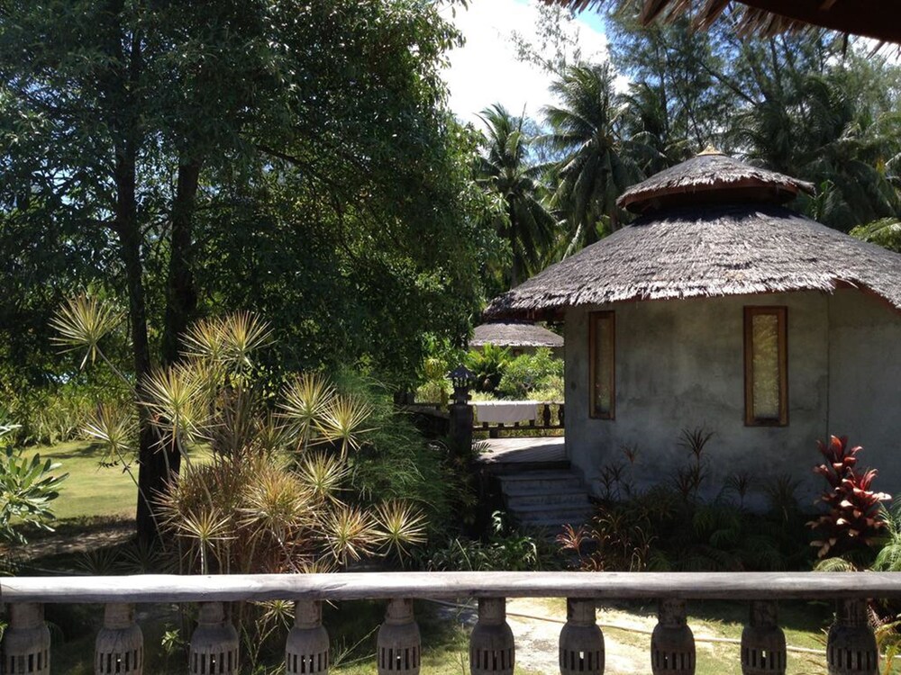 Malibu Beach Bungalows, Ko Phangan Malibu Beach Bungalows, Ko Phangan