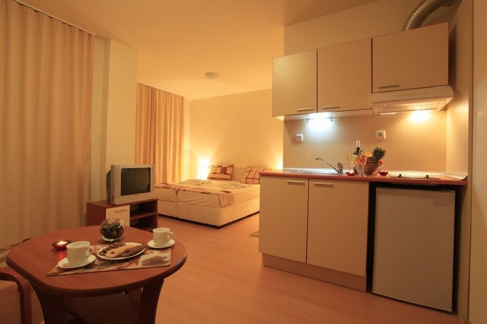 Rainbow 2 Beach Apartments, Burgas Rainbow 2 Beach Apartments, Burgas