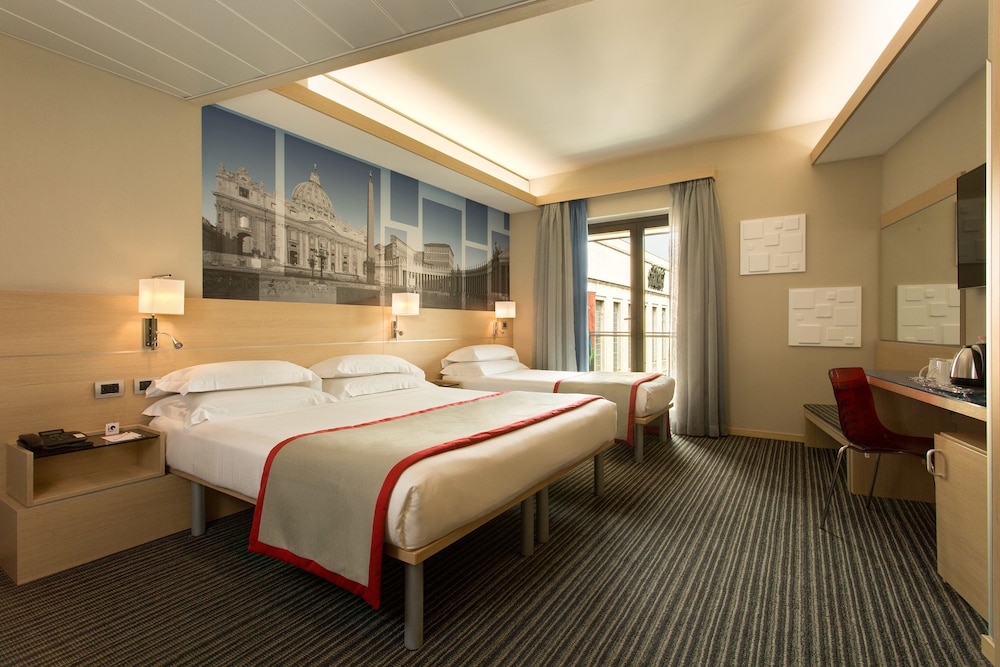 iQ Hotel Roma, Rome iQ Hotel Roma, Rome