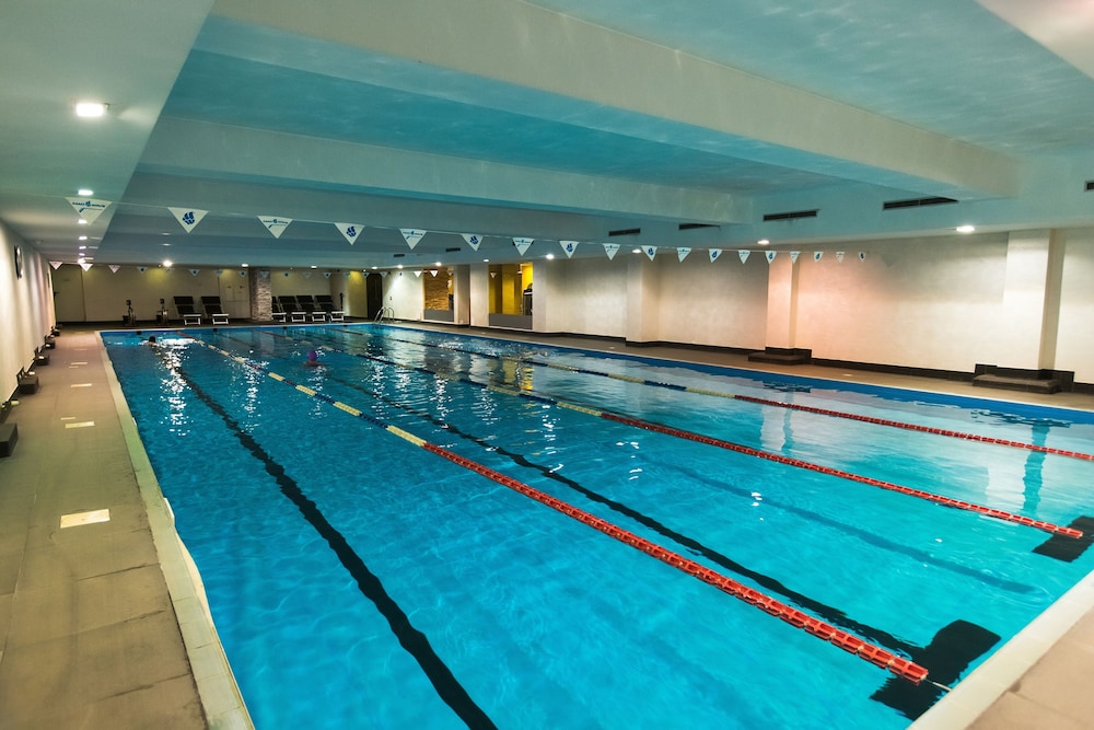 Mira Hotel, Yuzhno-Sakhalinsk Mira Hotel, Yuzhno-Sakhalinsk