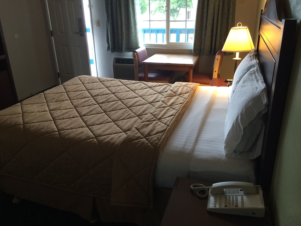 Travel Inn, Redding Travel Inn, Redding