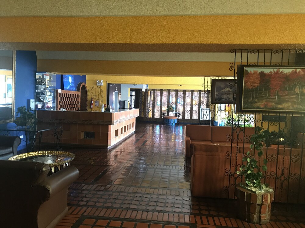 Savoy Inn, Quito Savoy Inn, Quito