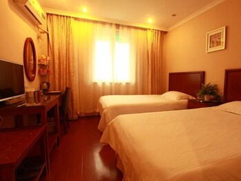 GreenTree Inn JiNan Bus Terminal Station Express Hotel, Jinan GreenTree Inn JiNan Bus Terminal Station Express Hotel, Jinan
