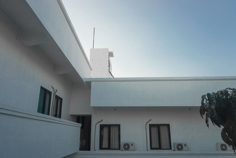 Al Ashri Inn By Urban Yogyakarta 5 4 Price Address Reviews