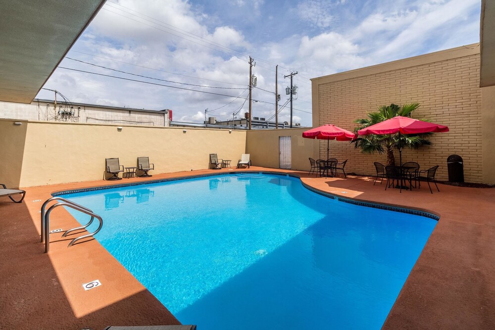 Clarion Inn, McAllen Clarion Inn, McAllen