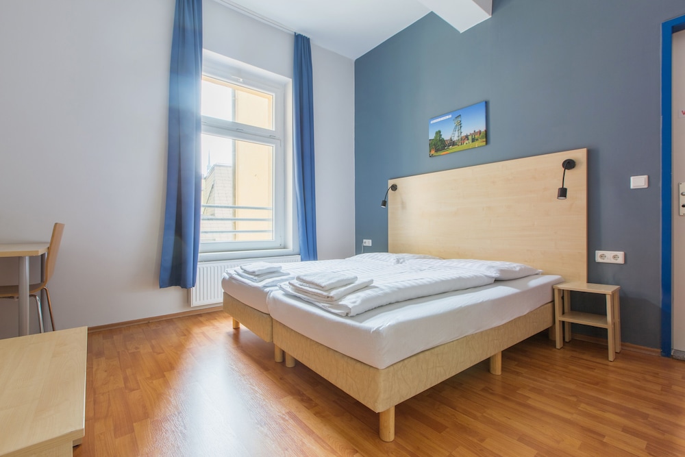 A&O Dortmund Hauptbahnhof - Hostel, Dortmund A&O Dortmund Hauptbahnhof - Hostel, Dortmund