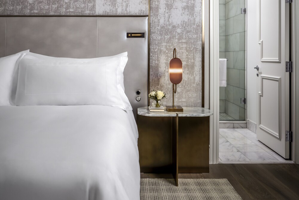 The St. Regis Toronto, Toronto The St. Regis Toronto, Toronto