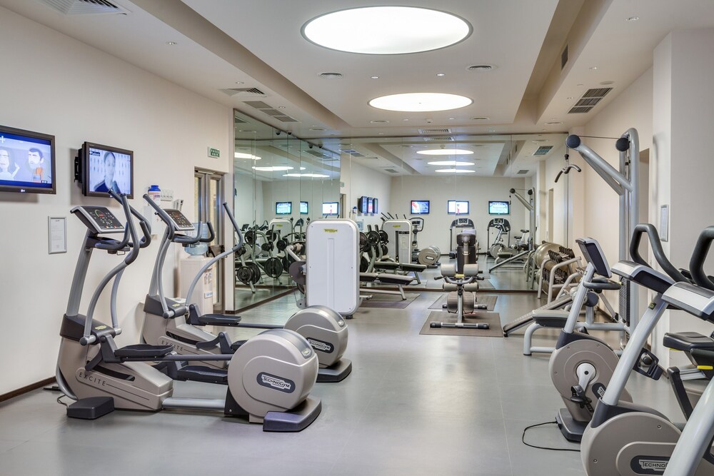 Radisson Blu Belorusskaya Hotel, Moscow Radisson Blu Belorusskaya Hotel, Moscow