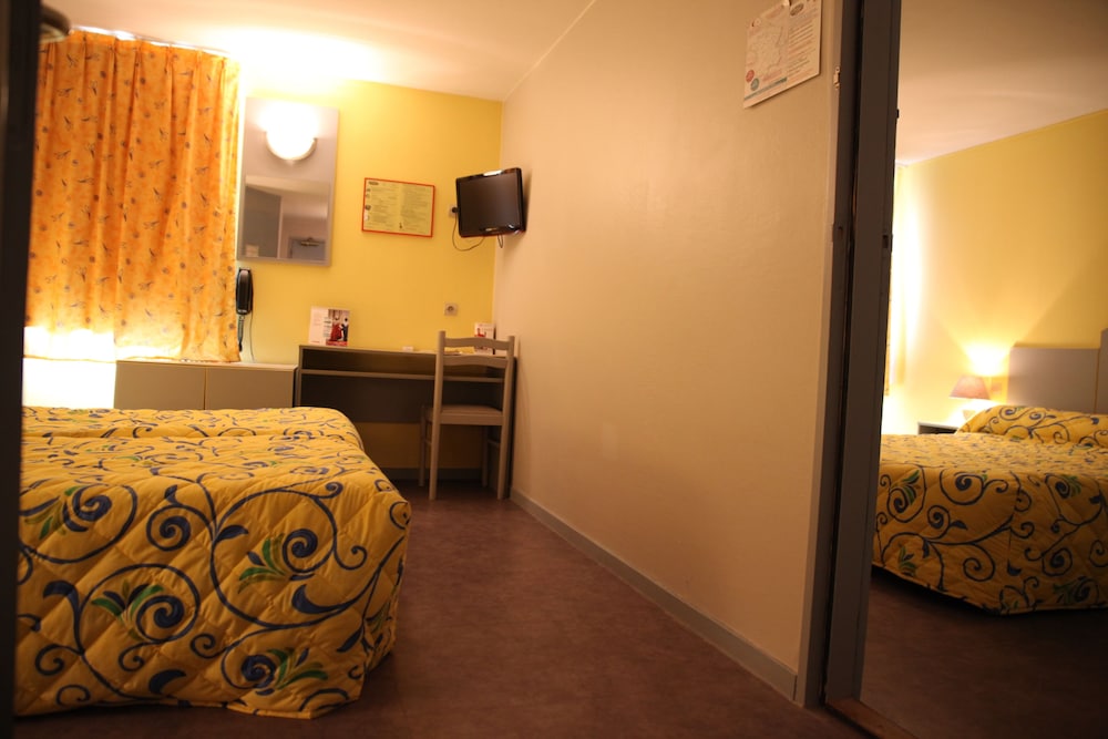 Crau Hotel, Arles Crau Hotel, Arles