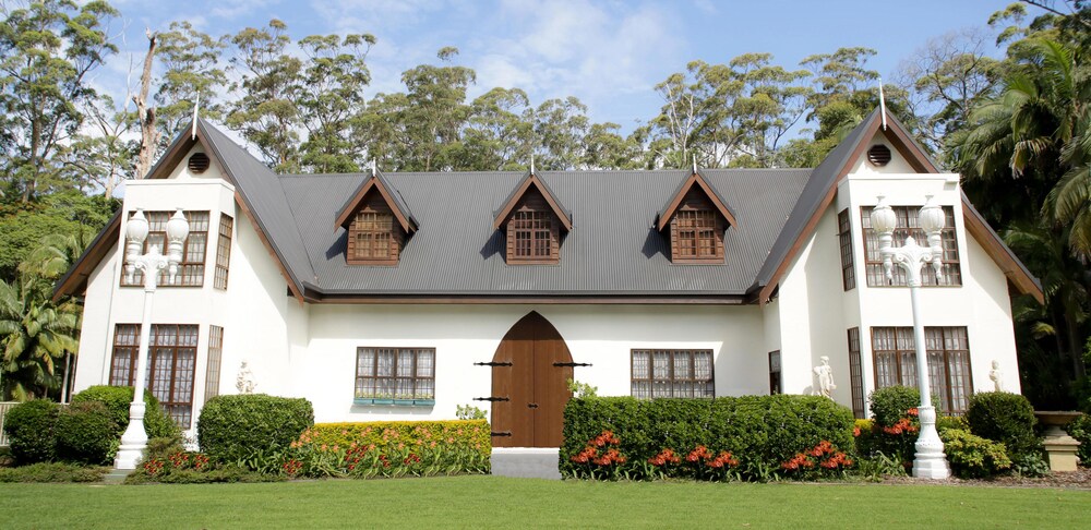 Mt Tamborine Stonehaven Guest House, Bundaberg Mt Tamborine Stonehaven Guest House, Bundaberg