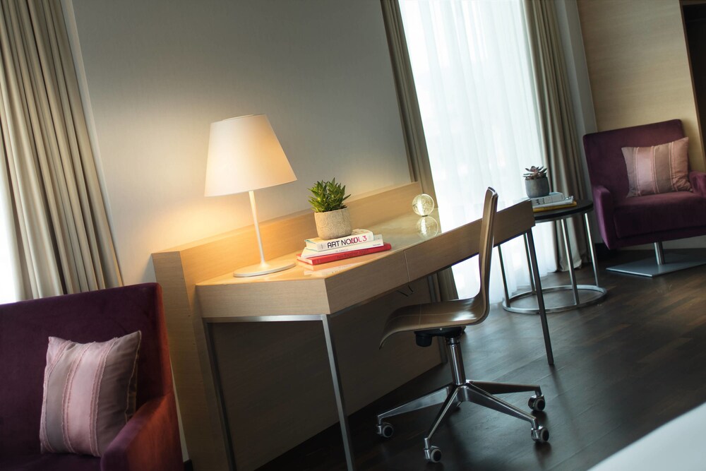 Renaissance Zürich Tower Hotel, Zurich Renaissance Zürich Tower Hotel, Zurich