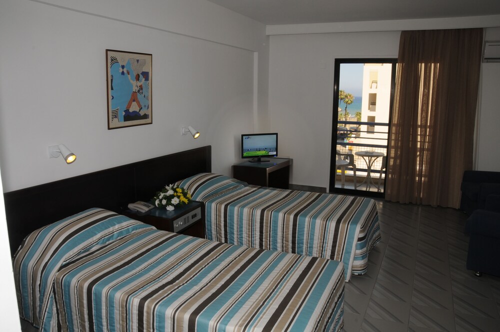 Atrium Zenon Hotel Apartments, Larnaca Atrium Zenon Hotel Apartments, Larnaca