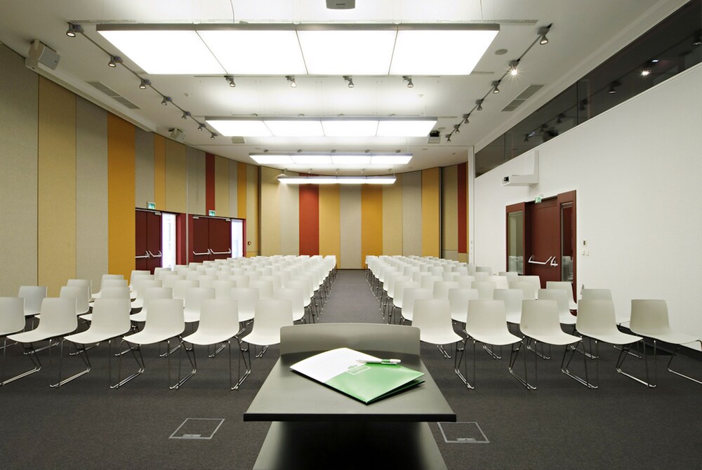 7 Days Premium Hotel WIEN – Altmannsdorf, Vienna 7 Days Premium Hotel WIEN – Altmannsdorf, Vienna