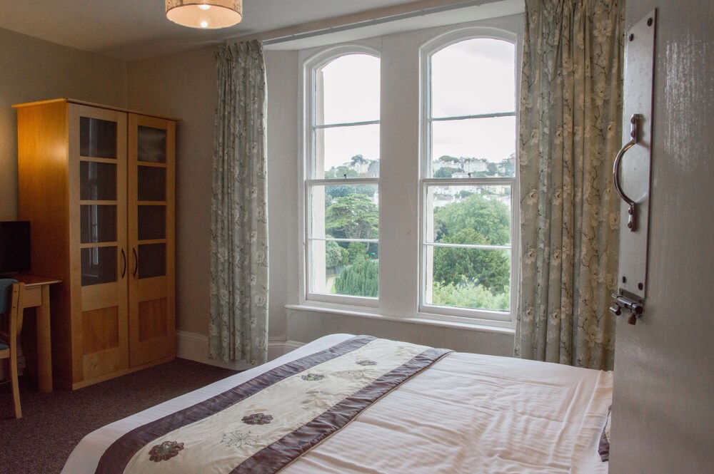 Cavendish Hotel, Torquay Cavendish Hotel, Torquay