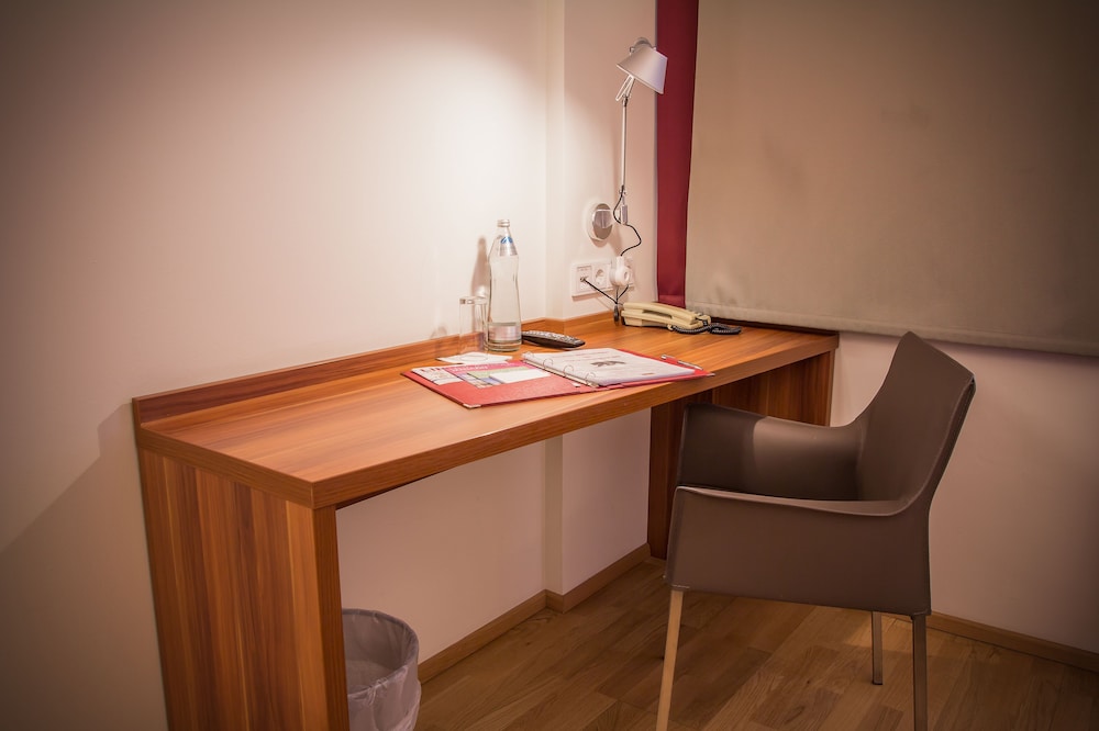 Hotel Schwarzer Bär, Linz Hotel Schwarzer Bär, Linz