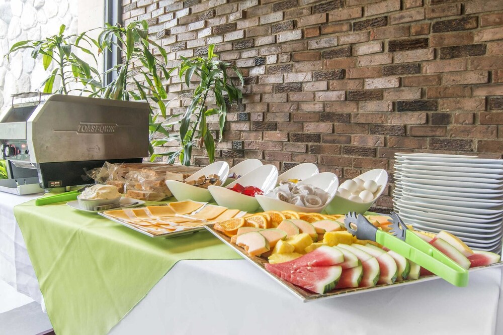 Rodeway Inn Trois-Rivières, Trois-Rivières Rodeway Inn Trois-Rivières, Trois-Rivières