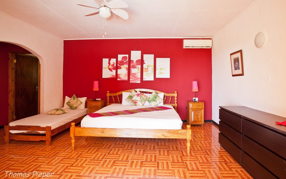 Albizia Lodge Green Estate, Mahé Albizia Lodge Green Estate, Mahé