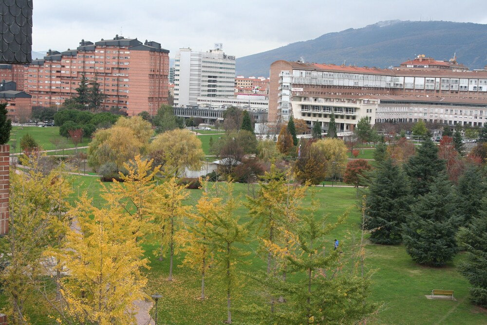 Hostal Acella, Pamplona Hostal Acella, Pamplona