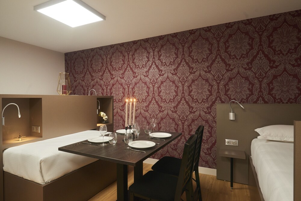 Hôtel Duquesne, Nantes Hôtel Duquesne, Nantes