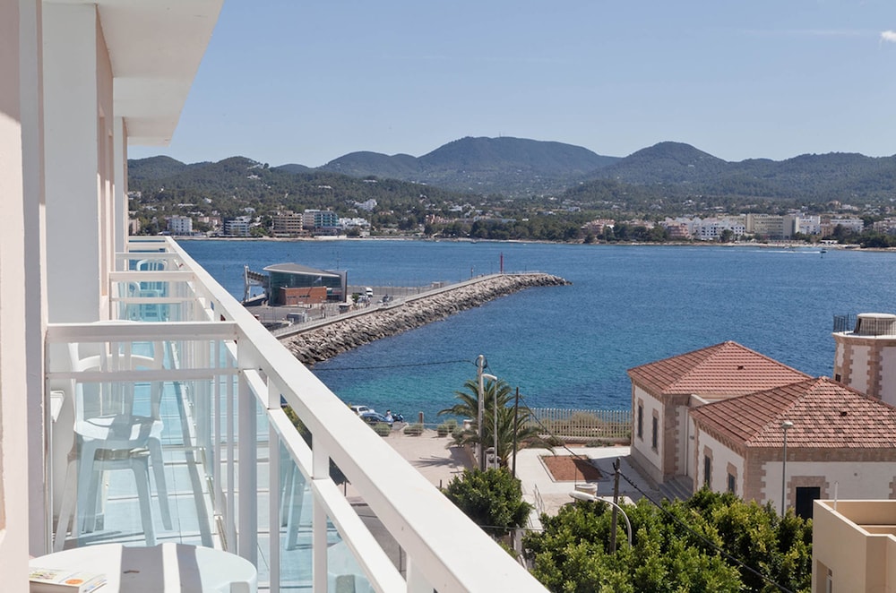 Hotel Apartamentos Central City - Adults Only, Ibiza Hotel Apartamentos Central City - Adults Only, Ibiza