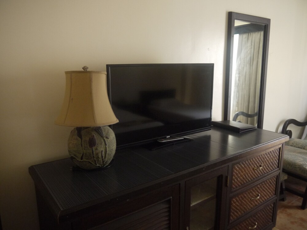 Hanamitsu Hotel & Spa, Saipan Hanamitsu Hotel & Spa, Saipan