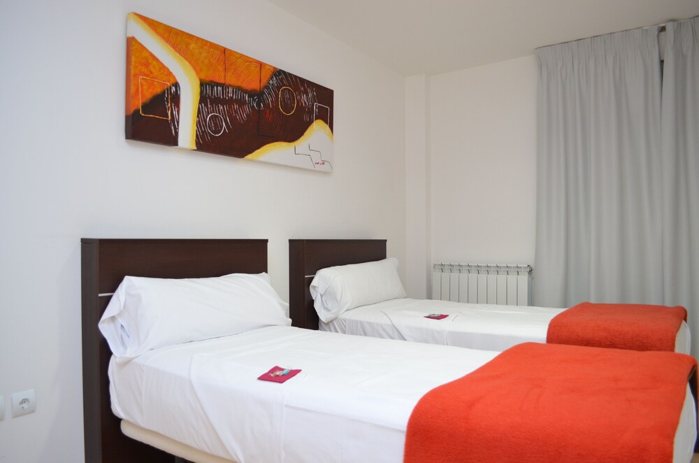 Apartamentos Casona de los Sitios, Zaragoza Apartamentos Casona de los Sitios, Zaragoza