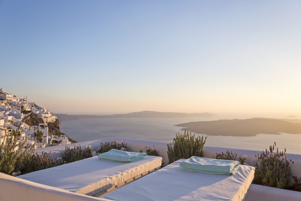 Galini Hotel, Santorini Galini Hotel, Santorini