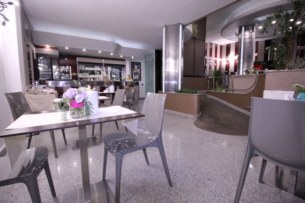Hotel Fly, Gallipoli Hotel Fly, Gallipoli