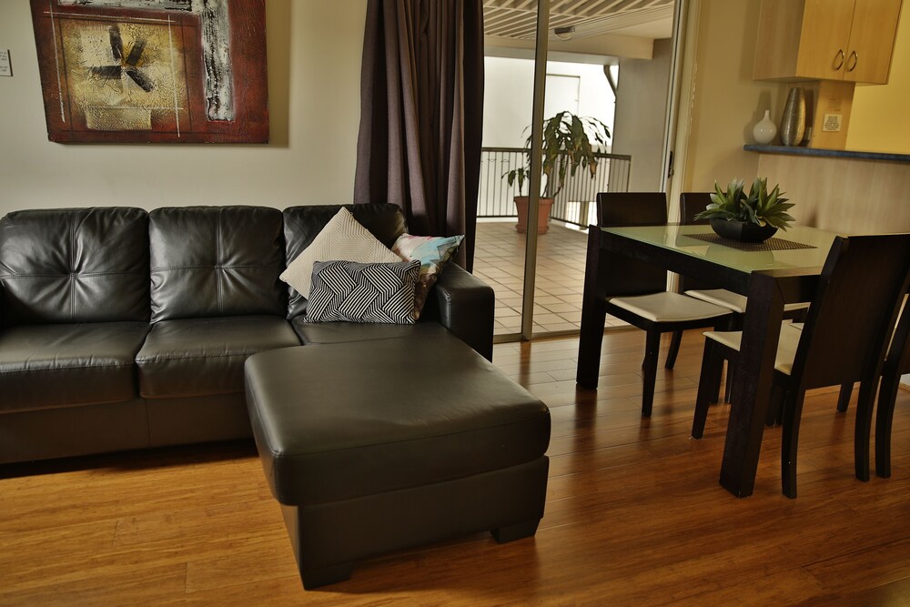 Kangaroo Point Holiday Apartments, Brisbane Kangaroo Point Holiday Apartments, Brisbane