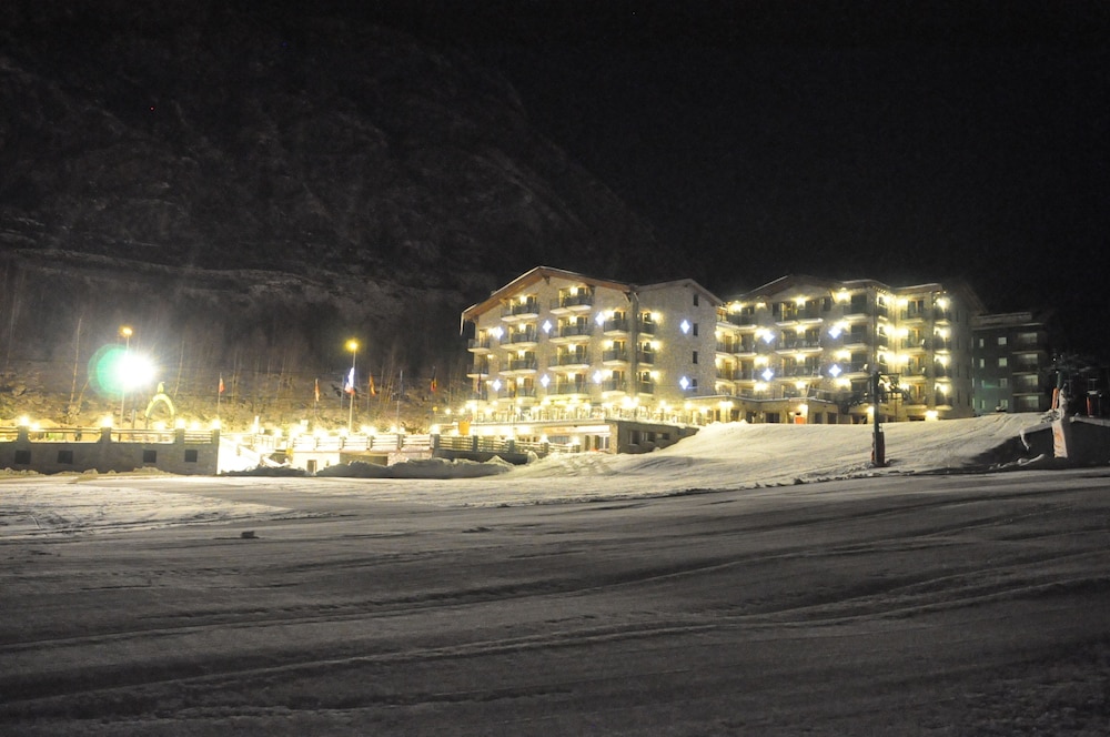 Parador Canaro, Andorra la Vella Parador Canaro, Andorra la Vella