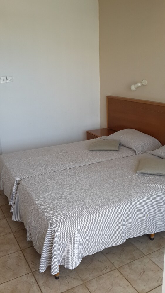 Captain Karas Holiday Apartments, Ayia Napa Captain Karas Holiday Apartments, Ayia Napa